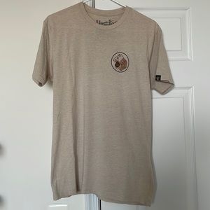 Howler Brothers Medium Cream/Tan Graphic T-Shirt